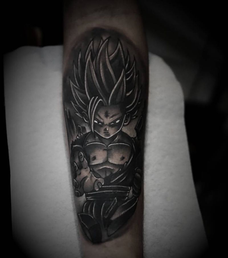 赛亚人纹身图片_手臂几何纹身图案