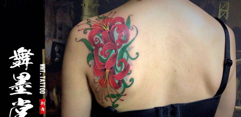 彼岸花纹身图片