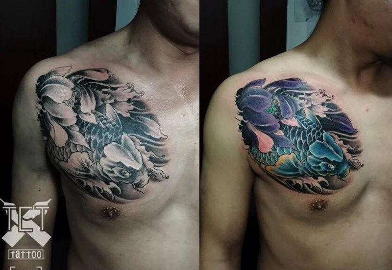 鲤鱼遮盖纹身图片_成品胸部传统纹身图案