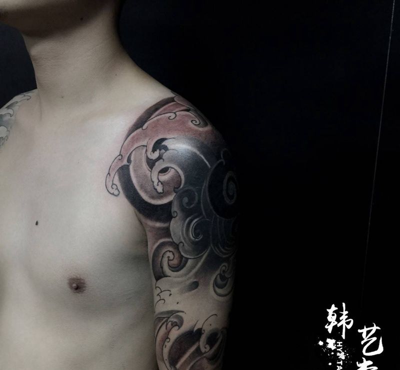 水浪遮盖纹身图片