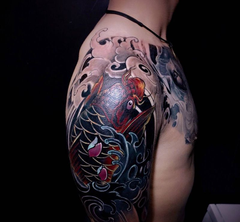 遮盖前后效果对比。纹身图片