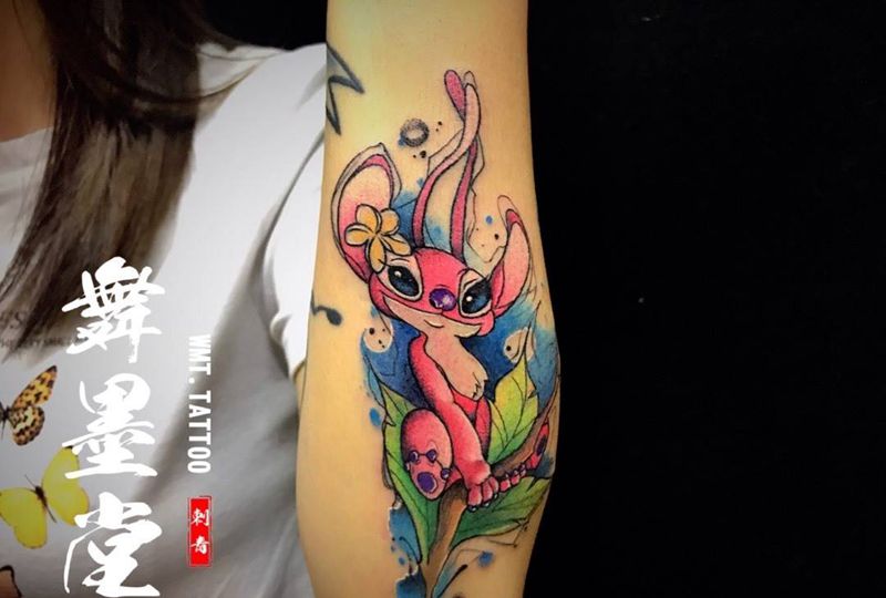 史迪仔小女盆友纹身图片