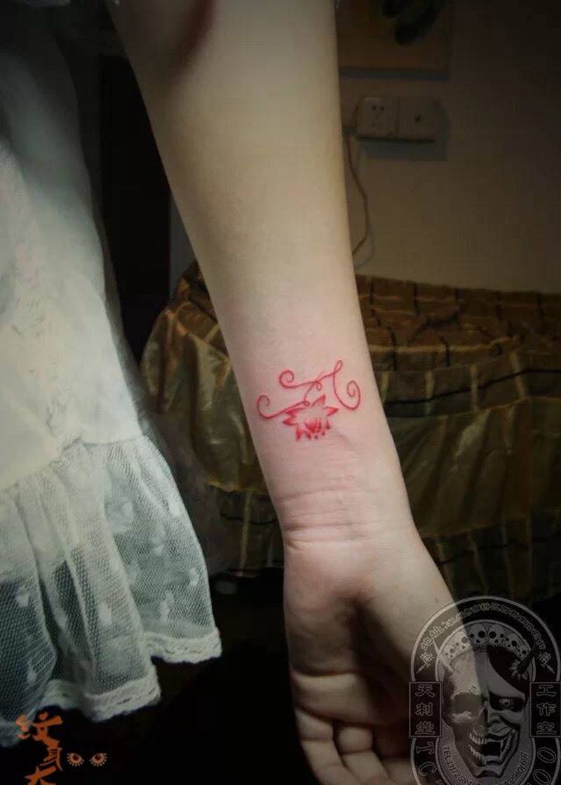 莲纹身图片_成品手臂清新植物纹身图案