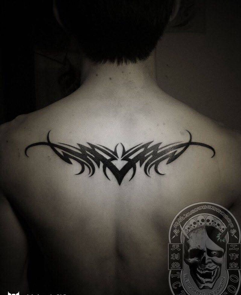 图腾纹身图片_成品背部欧美图腾纹身图案