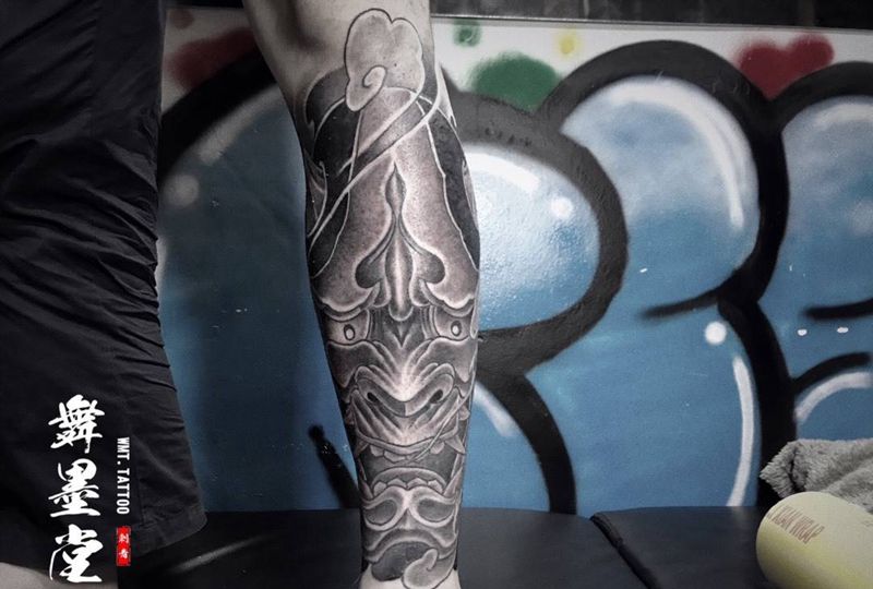 般诺 包小腿纹身图片