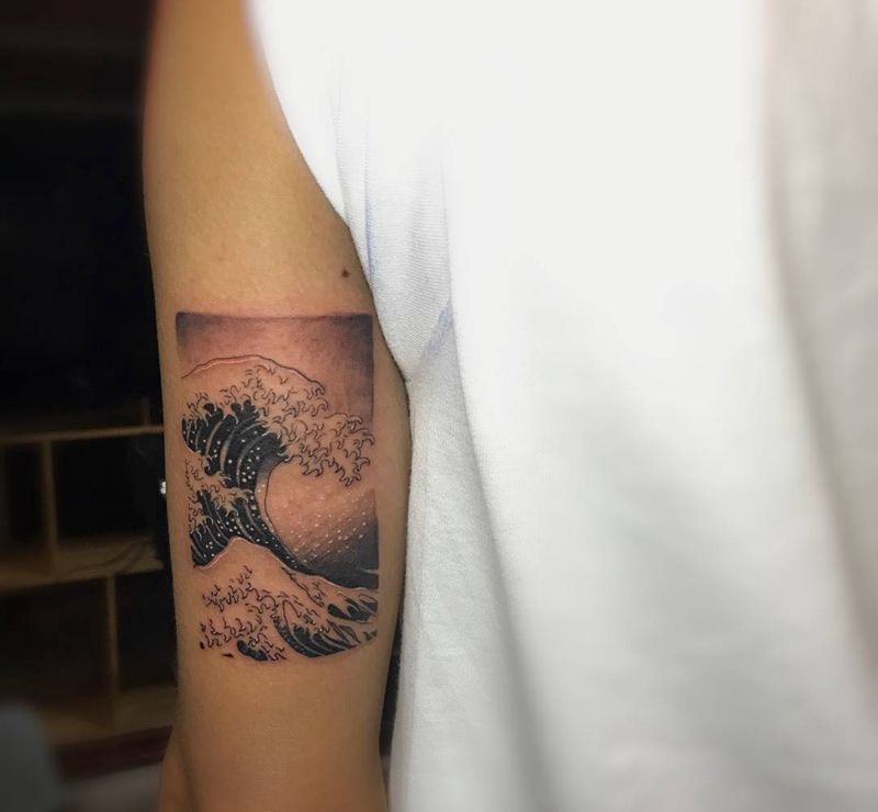 浪纹身图片