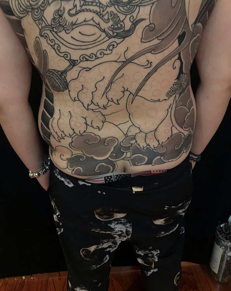 恢复后纹身图片_背部老传统纹身图案