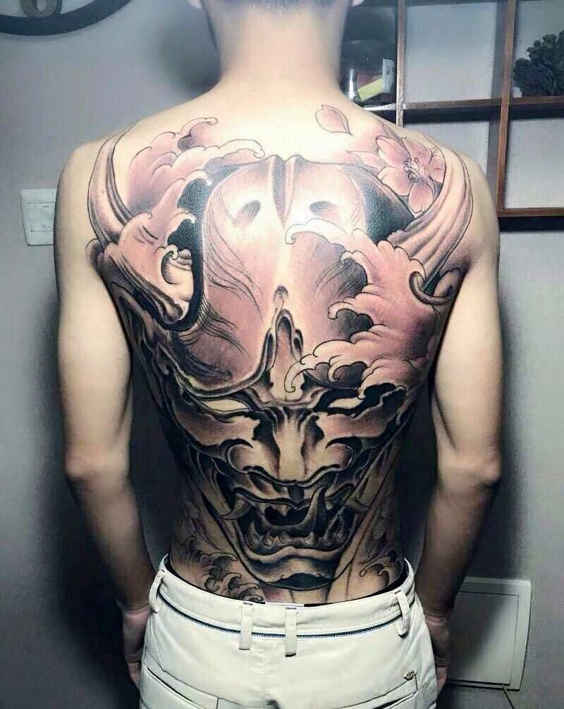 满背般若纹身图片