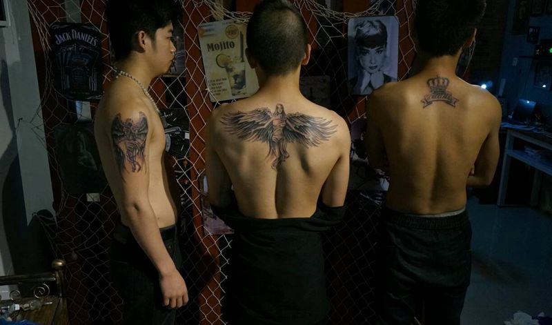 天使皇冠纹身图片