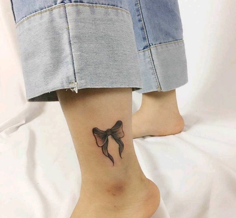 小清新一个纹身图片_脚部清新成品纹身图案