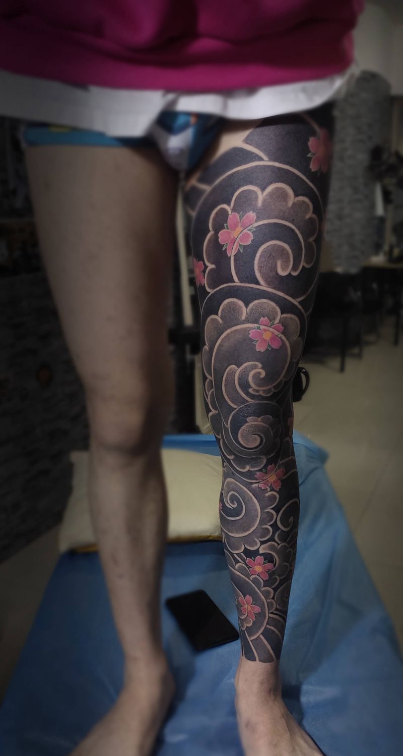 花腿老传统纹身图片_脚部腿部新传统老传统纹身图案