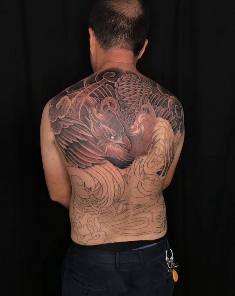 大满背纹身图片