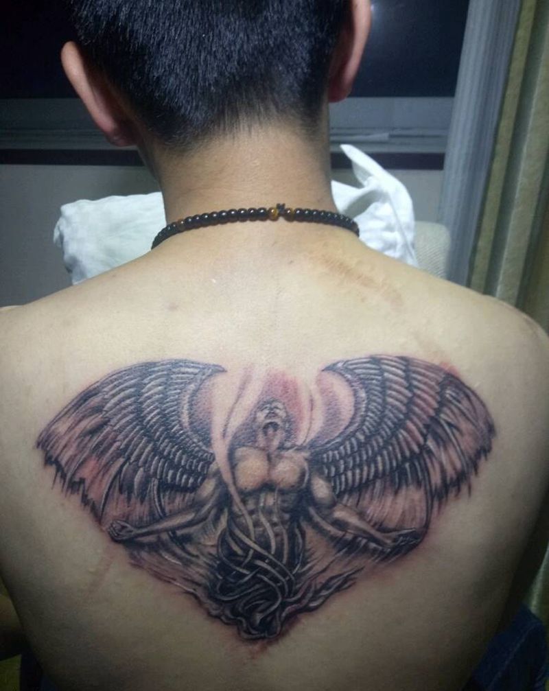 堕落天使纹身图片_背部欧美写实人物鬼神宗教成品纹身图案