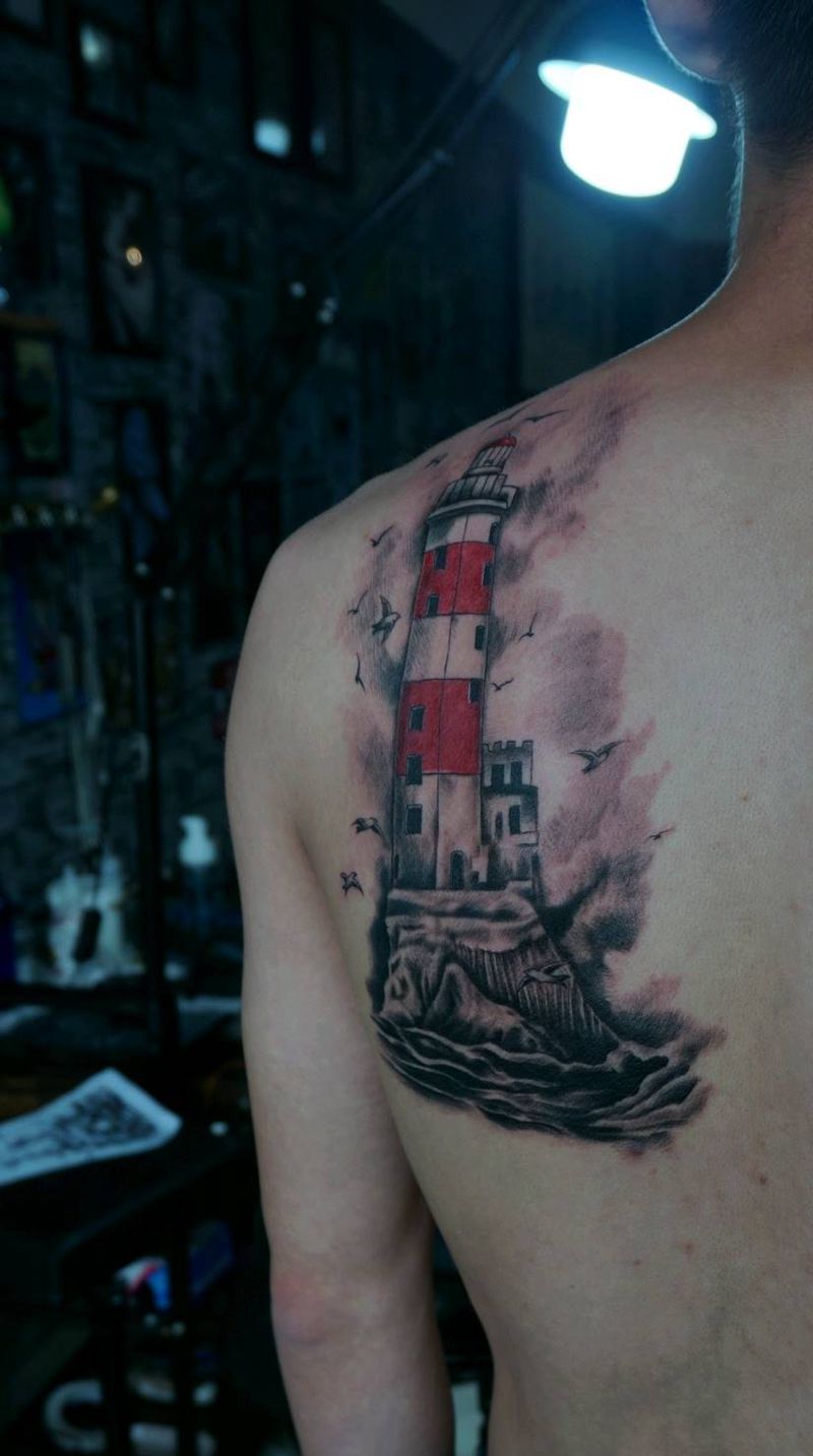 灯塔纹身图片_肩部背部欧美写实New School纹身图案
