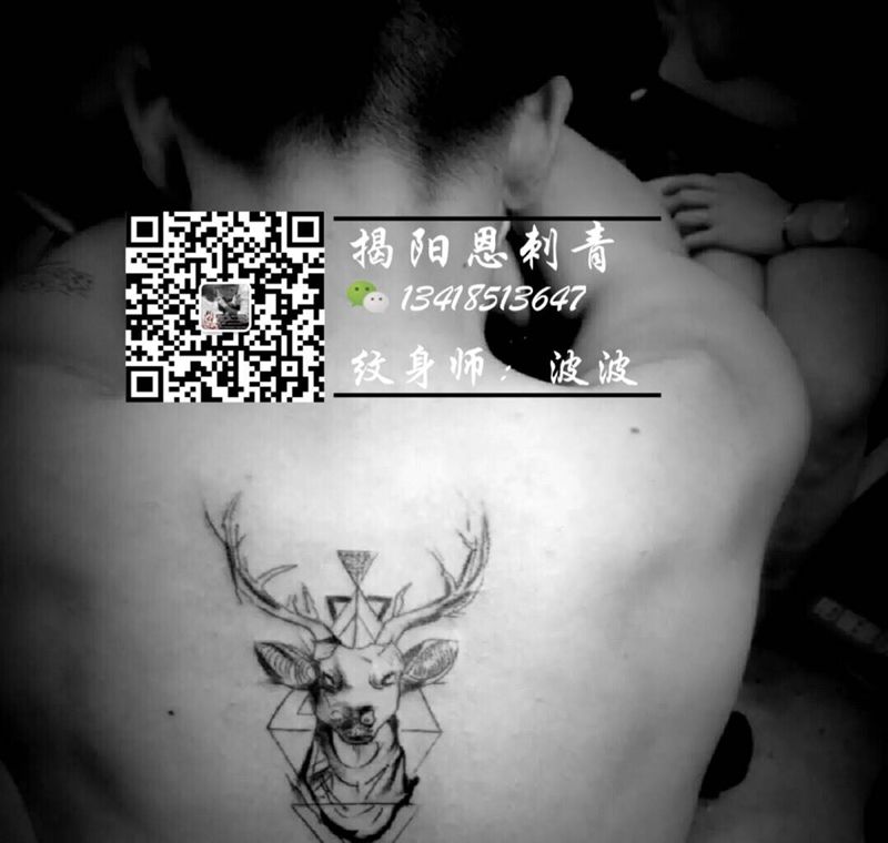 麋鹿纹身图片_成品背部清新动物原创纹身图案