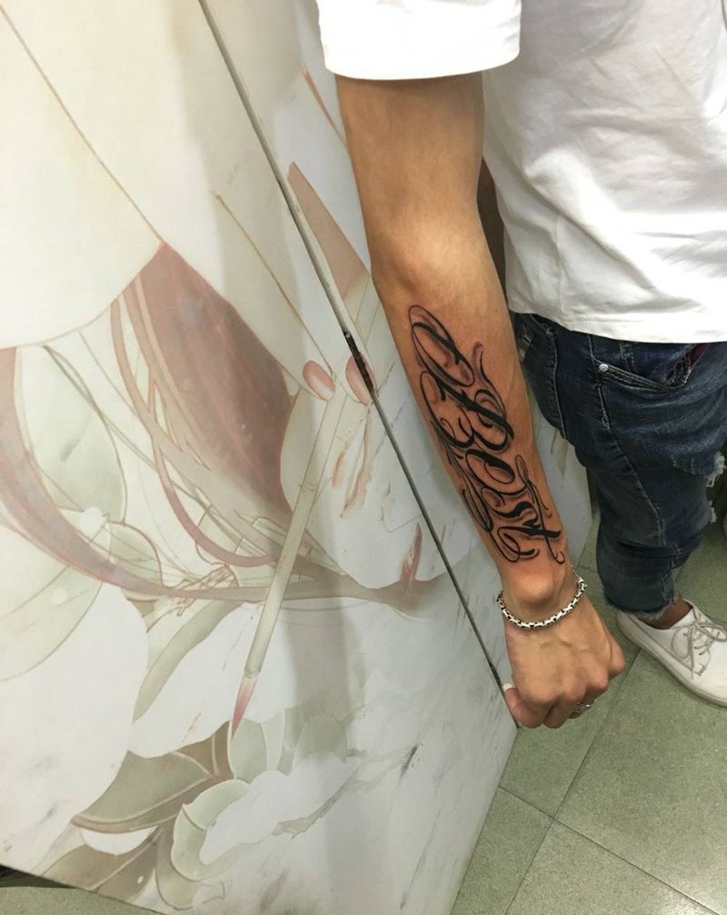 花体英文纹身图片_成品手臂清新字符原创揭阳纹身图案