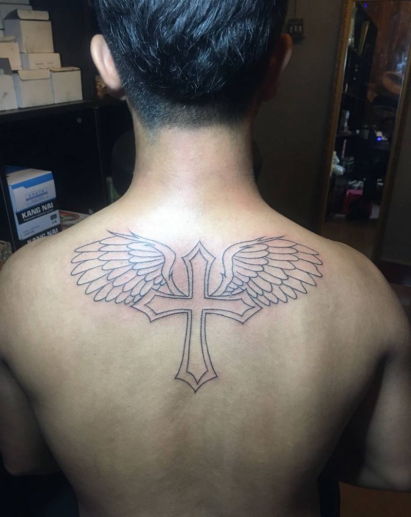 十字架翅膀线条纹身图片