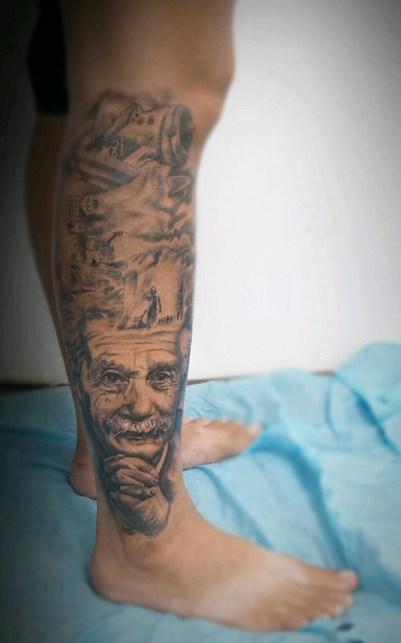 爱因斯坦 战争与和平纹身图片