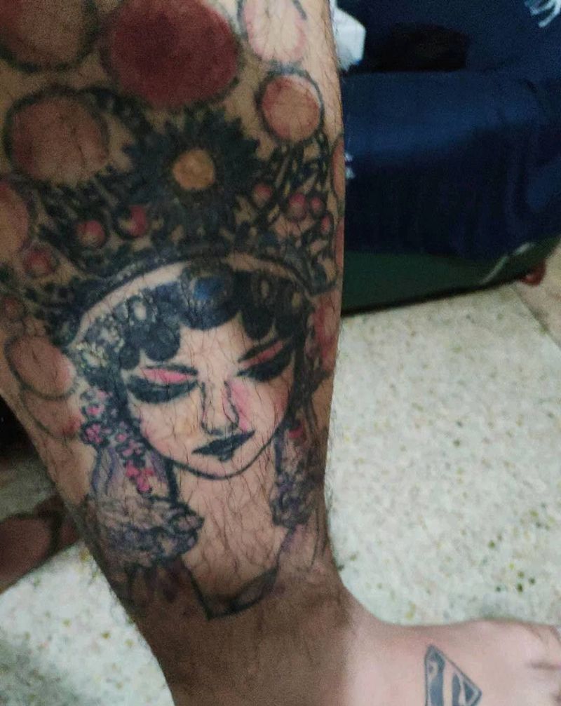 遮盖纹身图片_腿部老传统纹身图案