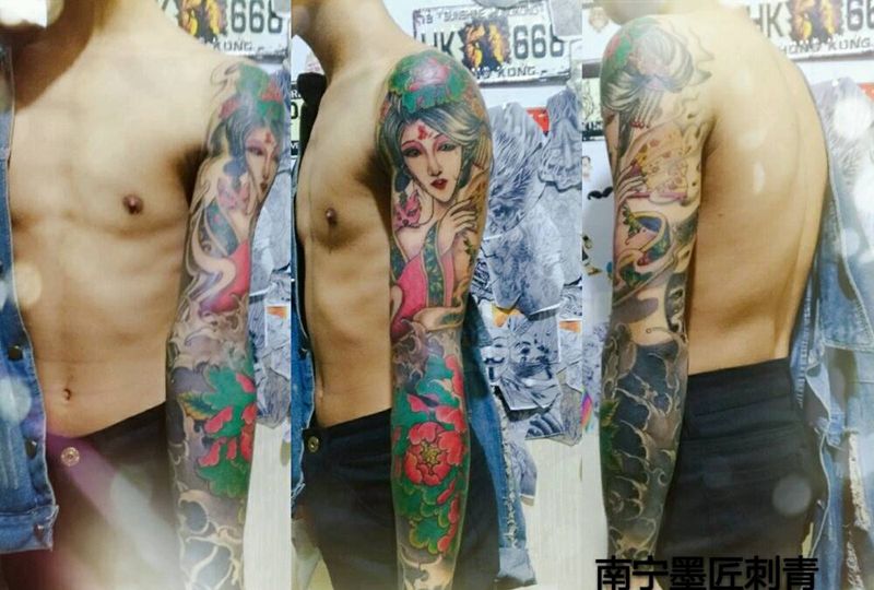 花臂完成纹身图片