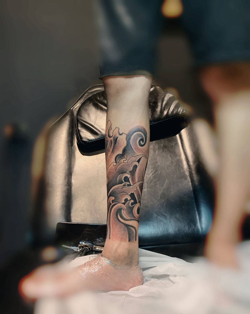 水浪纹身图片_脚部纹身图案