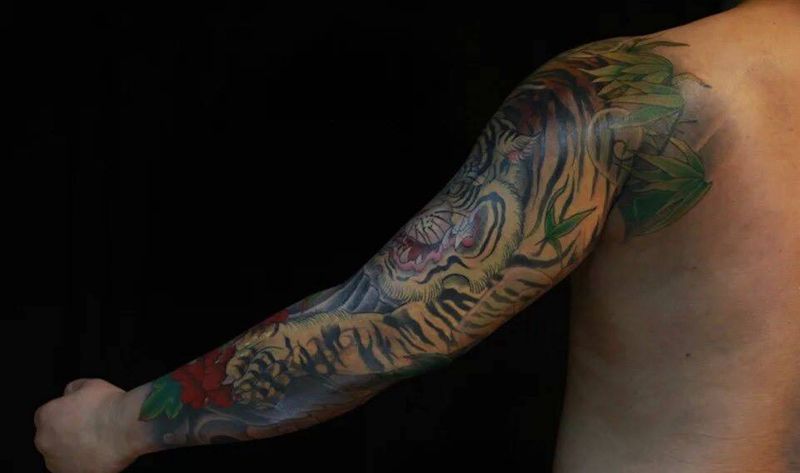 虎探花纹身图片_成品手臂手部传统原创鬼神静物动物植物纹身图案