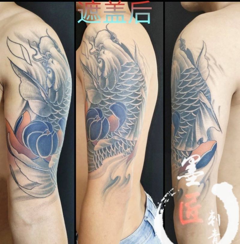 锦鲤荷花纹身图片_手臂新传统纹身图案