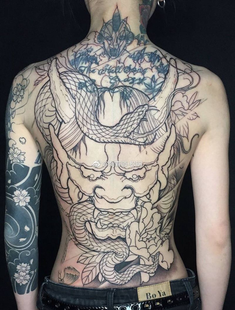 满背般若遮盖。待续……纹身图片