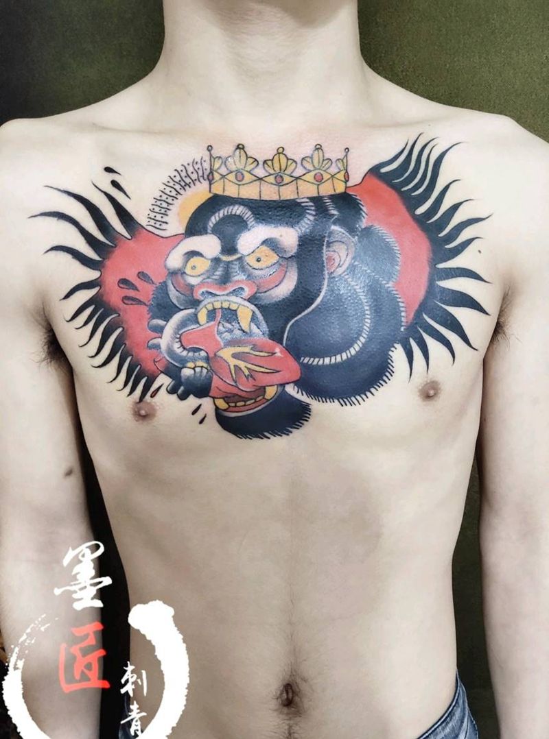 嘴炮同款花胸纹身图片_胸部Old School纹身图案