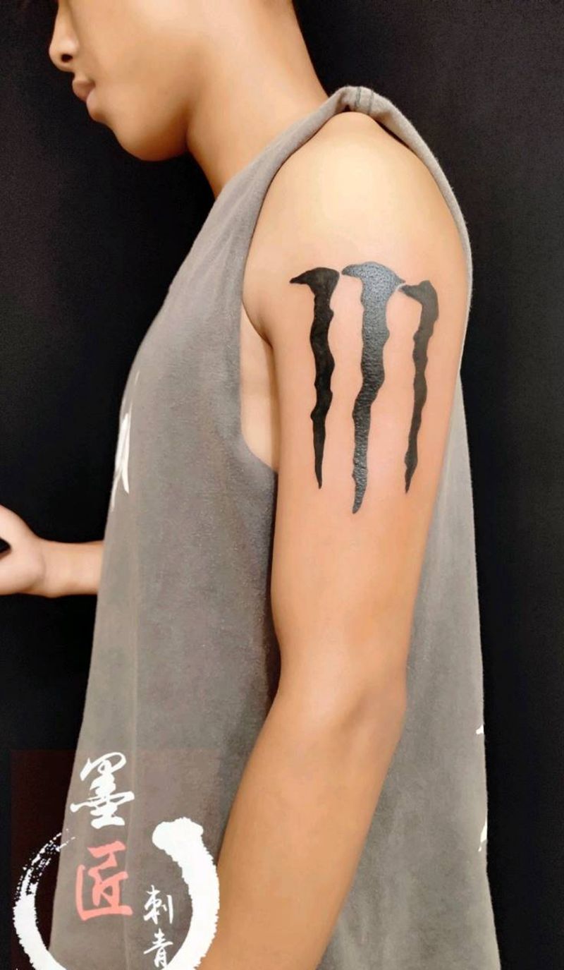 魔抓纹身图片_手臂图腾纹身图案