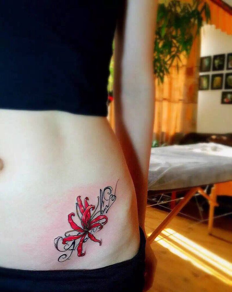 彼岸花纹身图片_腰部成品清新植物原创纹身图案