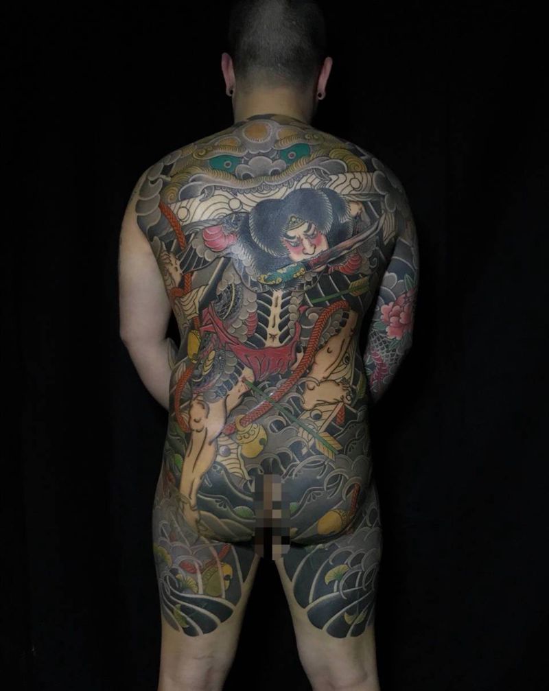 老传统满背张顺破水门纹身图片_背部臀部老传统新传统纹身图案