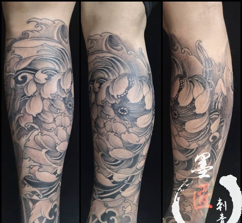 菊花纹身图片_脚部新传统纹身图案