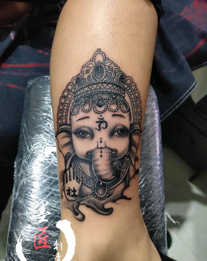 小象神纹身图片_腿部新传统纹身图案