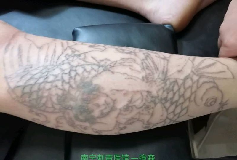 清洗失败纹身作品纹身图片_腿部胸部纹身图案