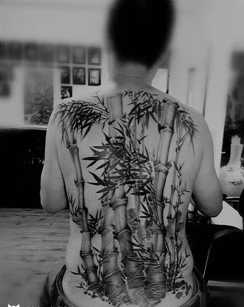 竹纹身图片_成品背部传统原创植物纹身图案