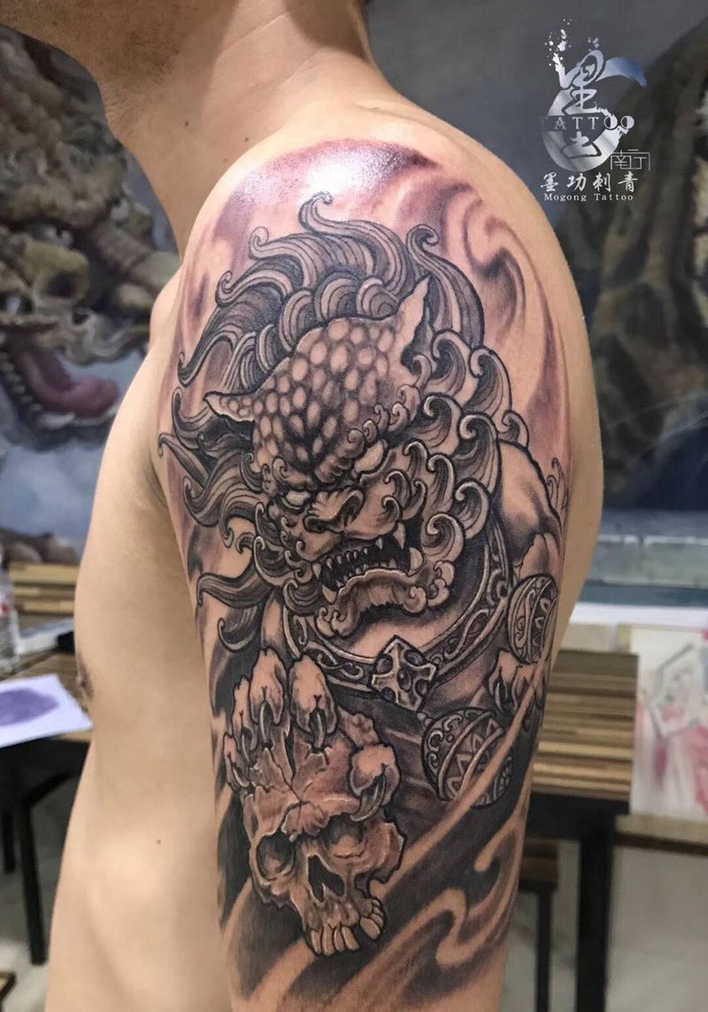 唐狮子纹身图片