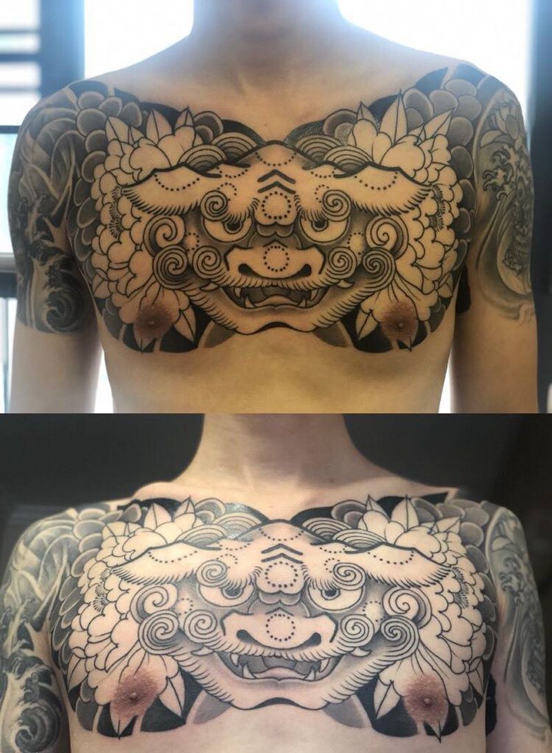 传统唐狮纹身图片_胸部老传统新传统纹身图案