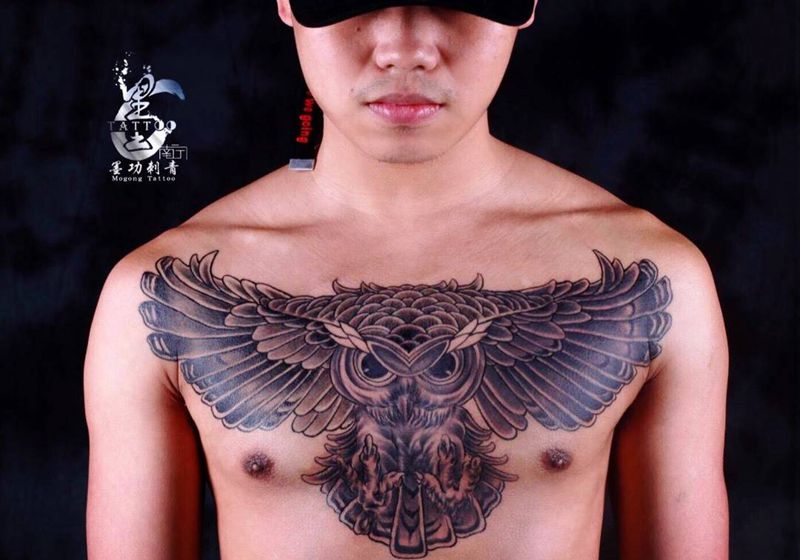 雄鹰展翅纹身图片