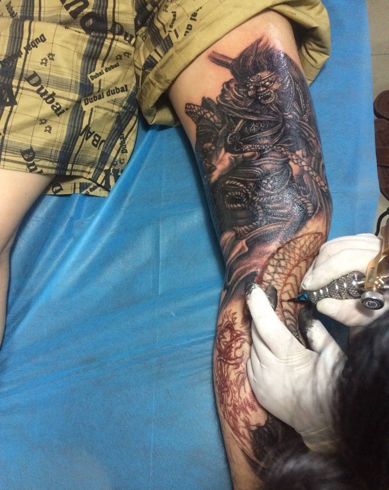 遮盖旧龙纹身图片