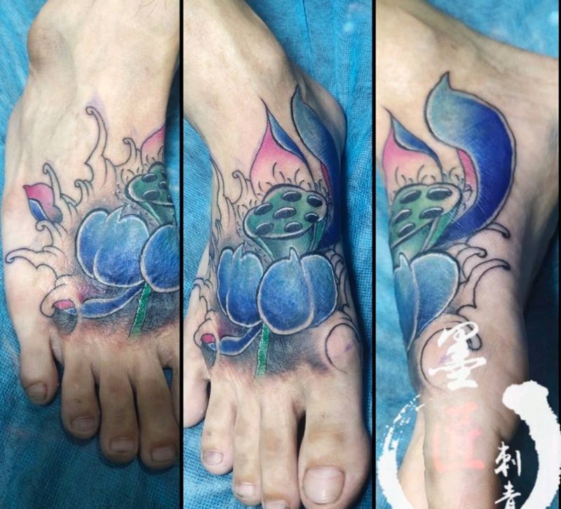 荷花遮盖疤痕纹身图片_脚部新传统纹身图案