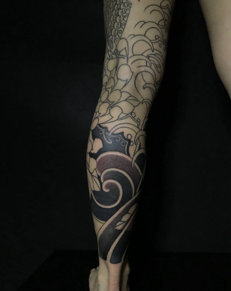 老传统花腿底雾纹身图片_脚部腿部新传统老传统纹身图案