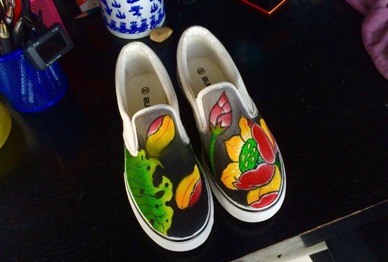 夏荷一角色纹身图片_插画成品脚部传统静物原创植物纹身图案