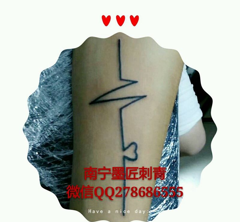 心电图纹身图片