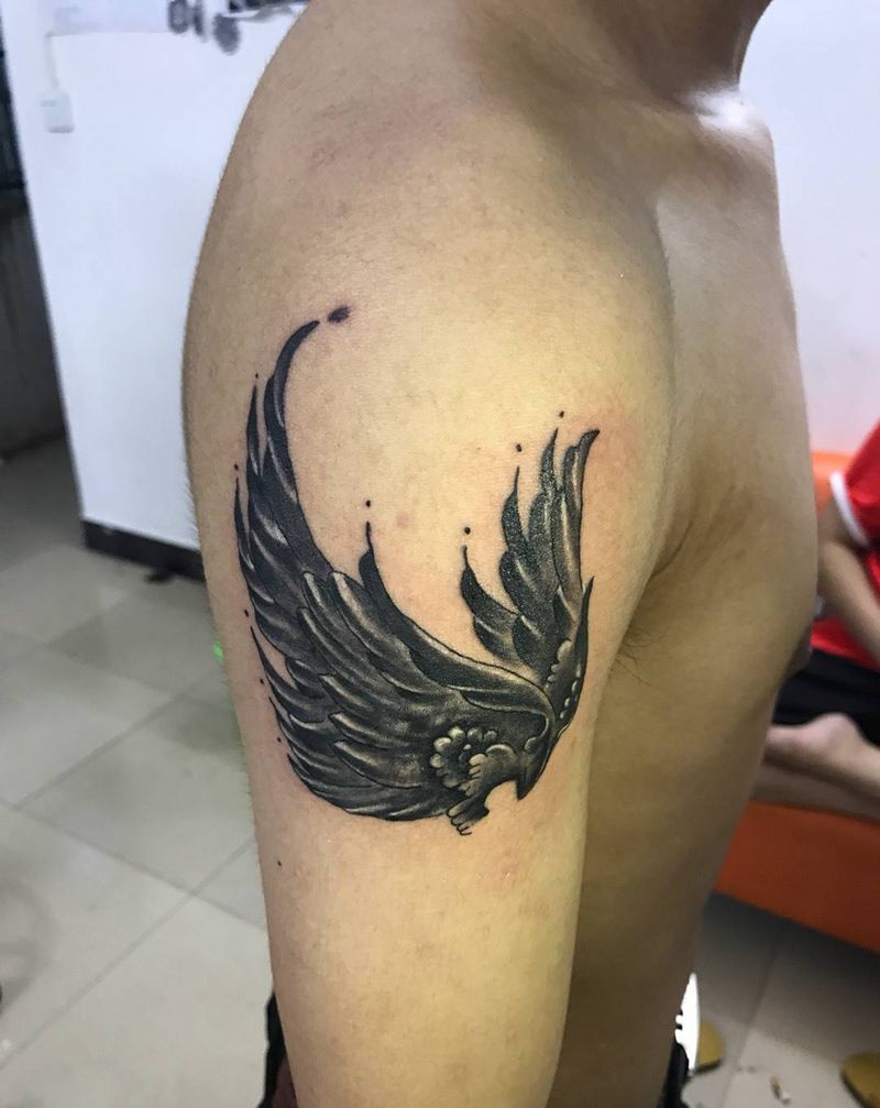 翅膀，打灯了纹身图片