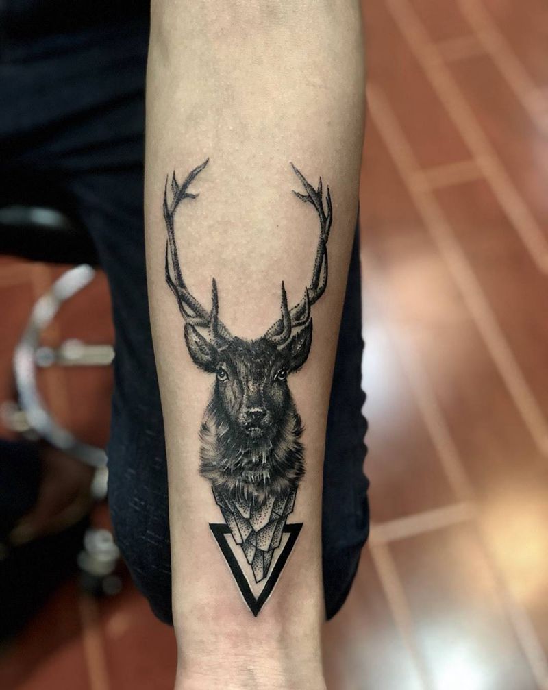 遮盖旧图  (鹿)纹身图片