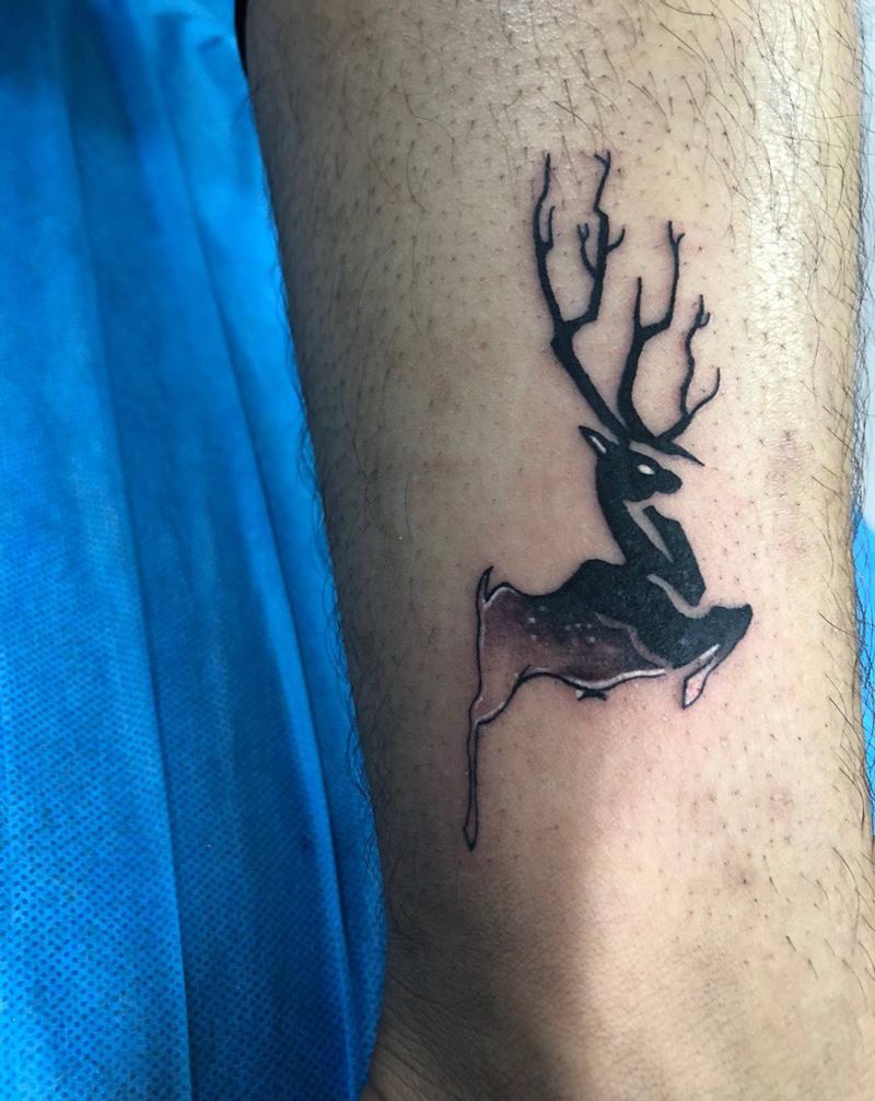 小鹿纹身图片
