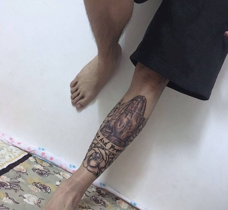 恢复后上彩纹身图片_腿部欧美静物宗教纹身图案