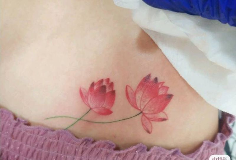 2019锁骨作品纹身图片_颈部水彩水墨纹身图案