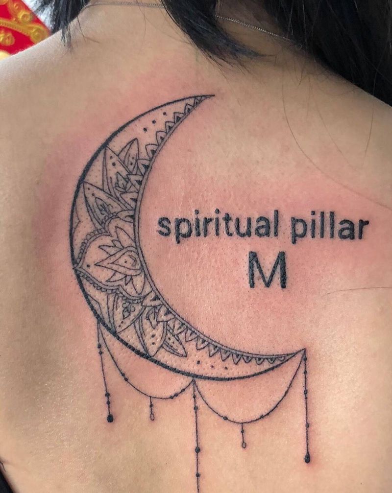 美女脖子清新图纹身图片